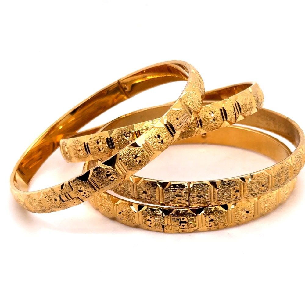 Gold Tone Textured Diamond Cut Bangle Bracelet Set of 4